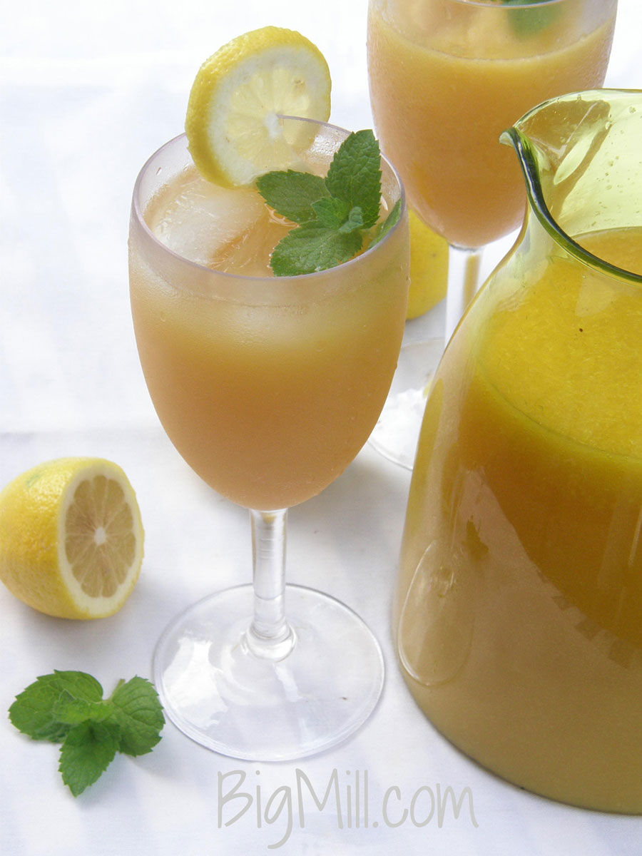 Pretty and tasty Summer Punch recipe from Chloe at Big Mill in Williamston, NC | bigmill.com Pretty and tasty Summer Punch recipe from Chloe at Big Mill in Williamston, NC | bigmill.com